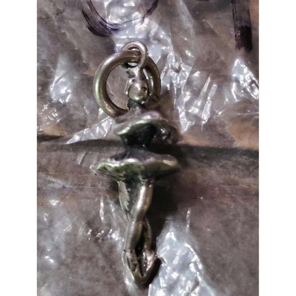 Sterling silver ballerina charm pendant / ballet dancer Silver vintage